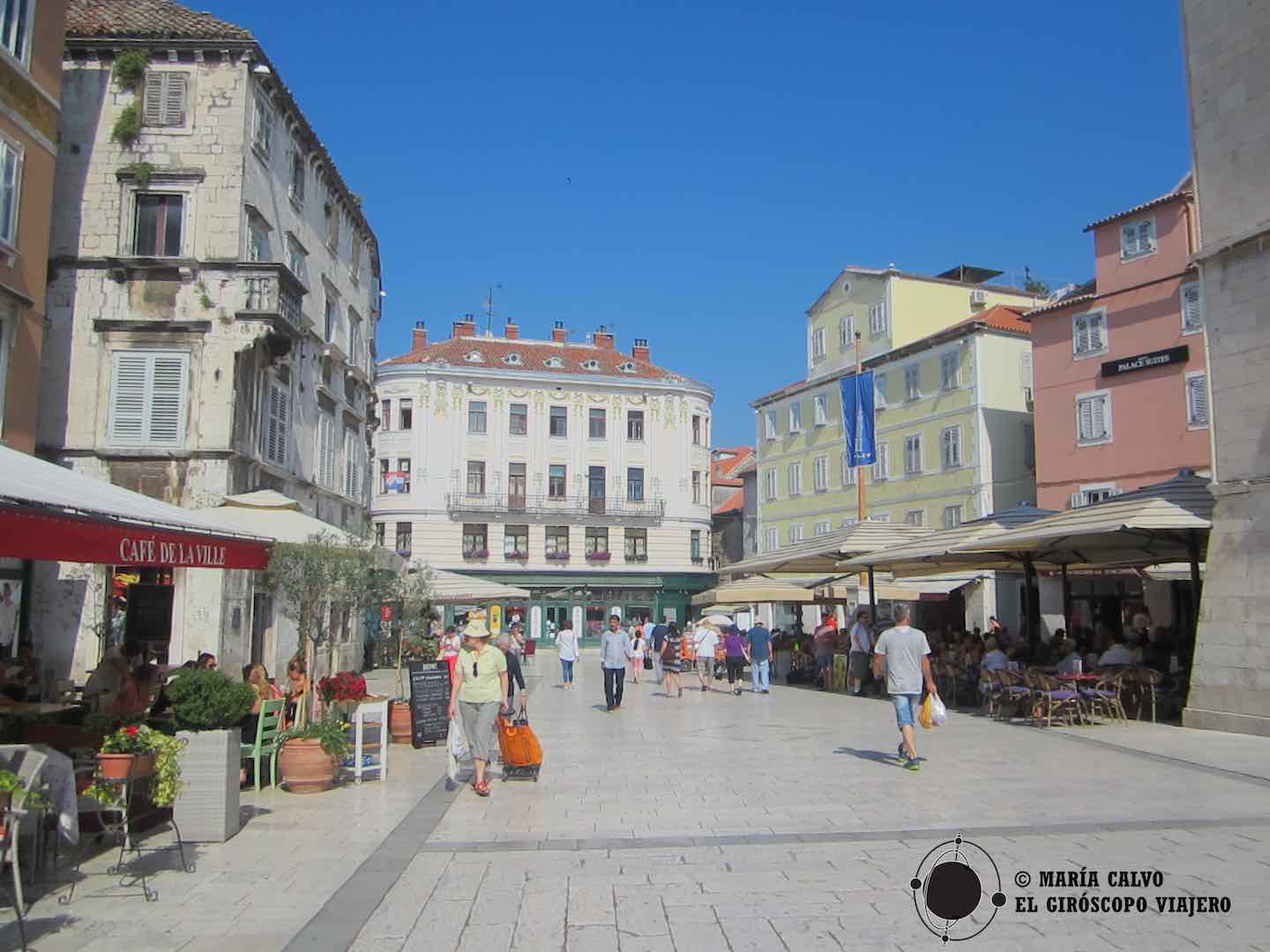 Les splendides rues de la cité historique de Split
