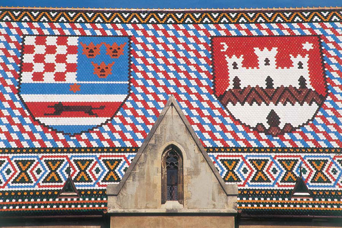 Detail du magnifique toit de l'église Saint-Marc de Zagreb. ©Aitor Pedrueza