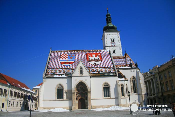 La belle église Saint-Marc de Zagreb, avec son beau toit de tuiles vernissées